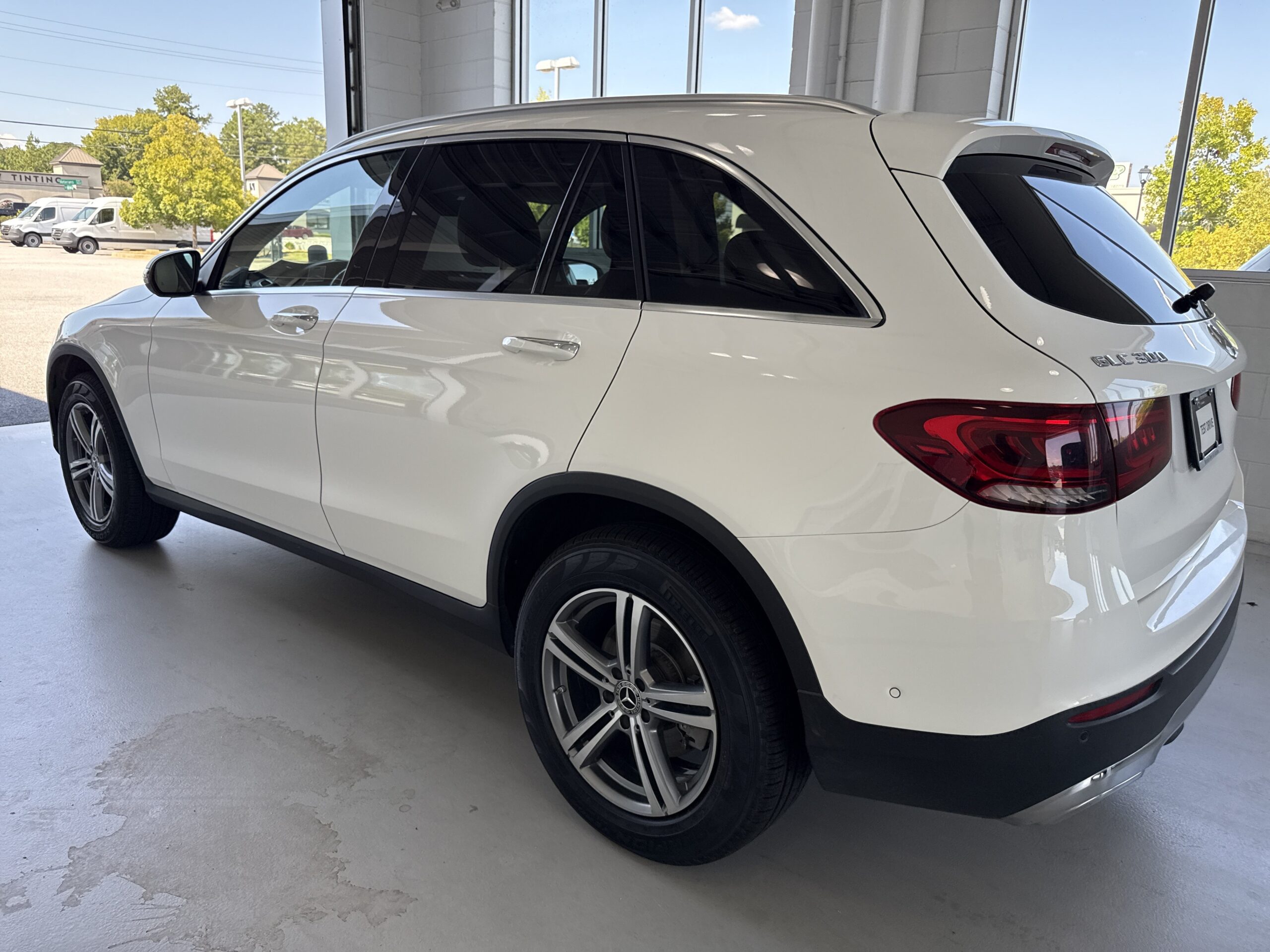 2022 Mercedes-Benz  GLC 300