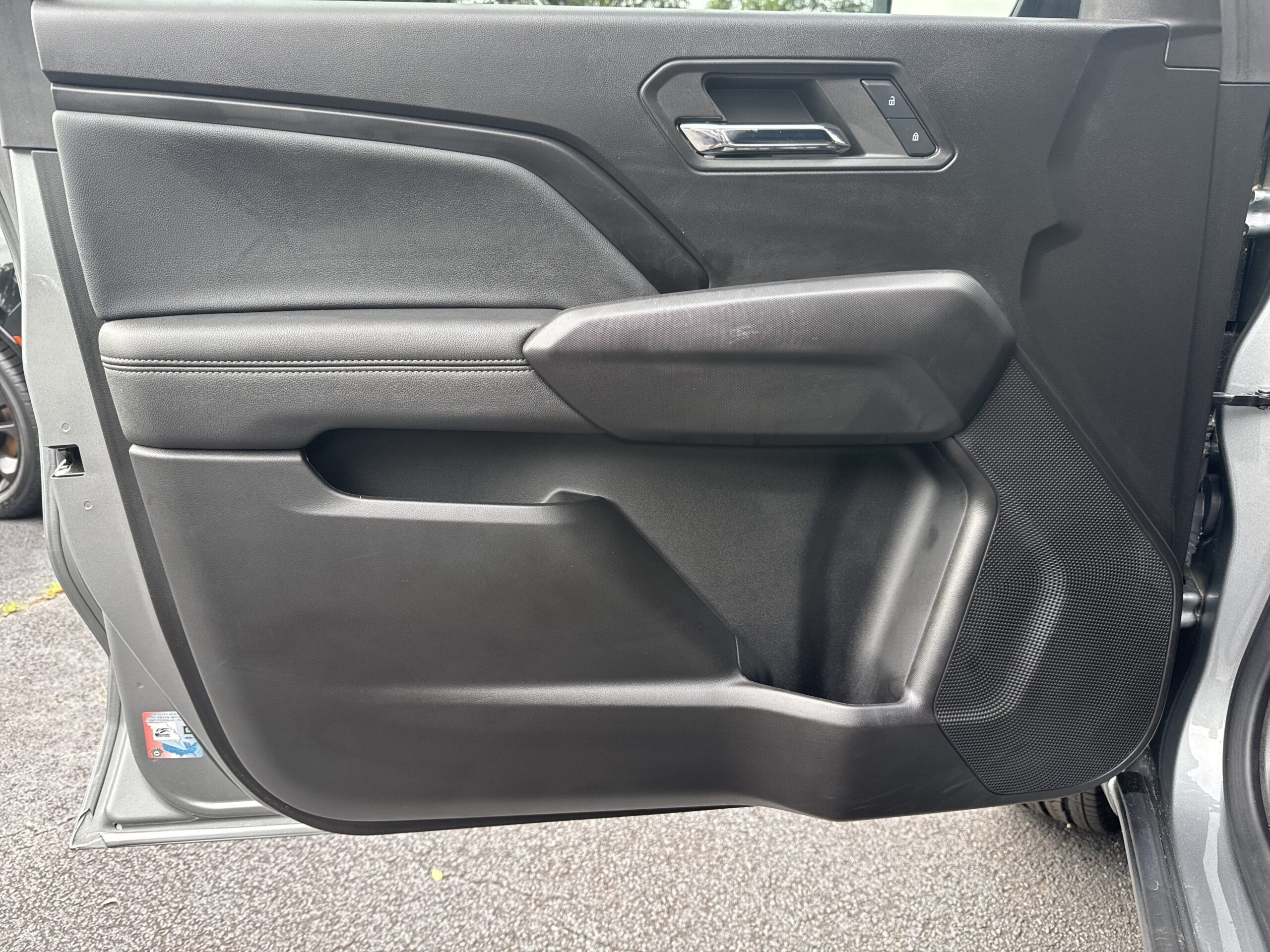 2024 Chevrolet Colorado 2WD LT