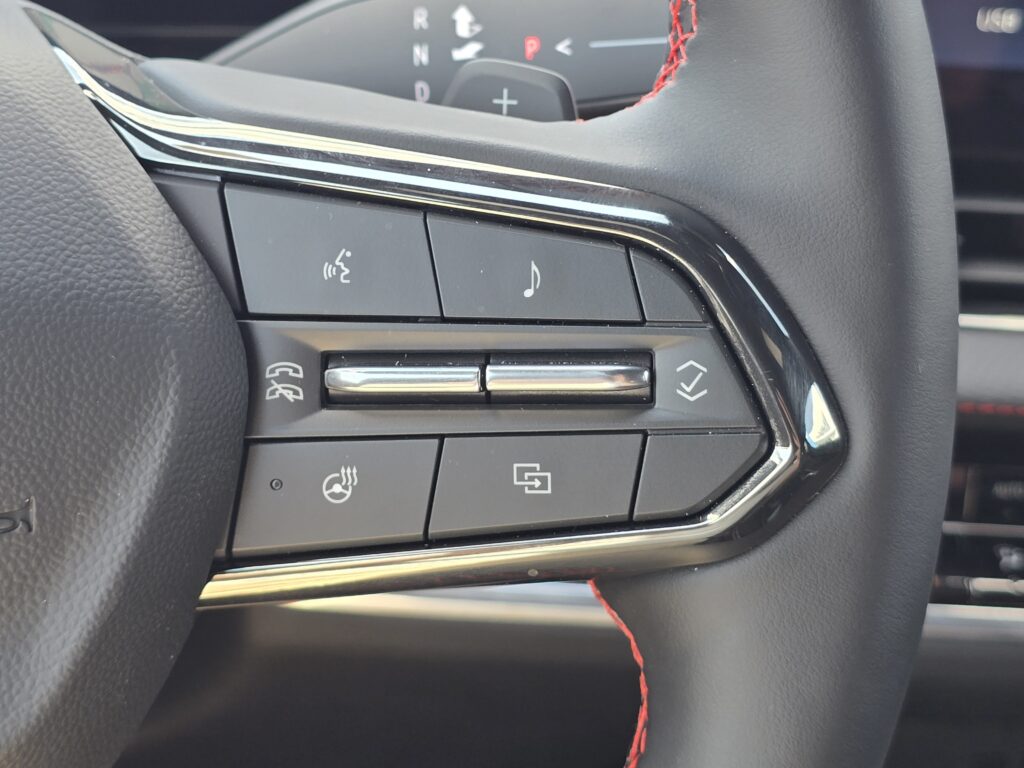2027 Chevrolet Equinox AWD RS