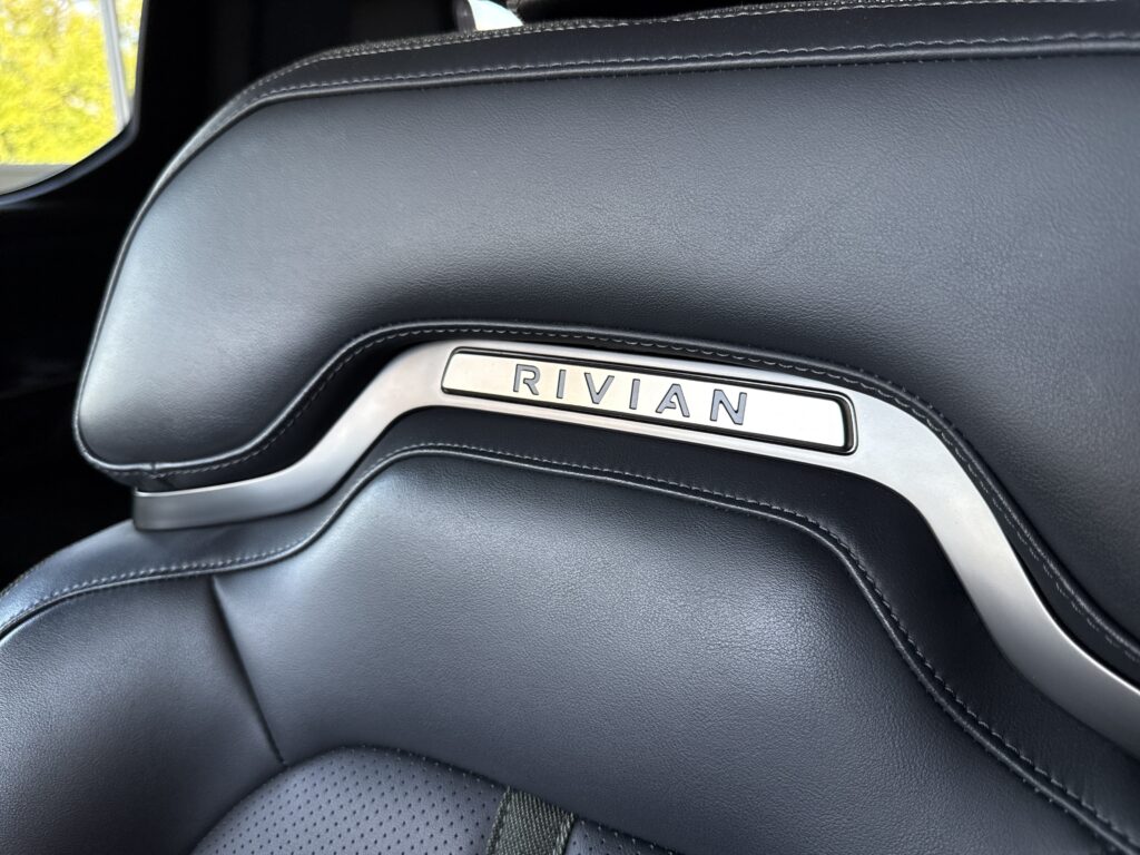 2025 Rivian R1T Adventure