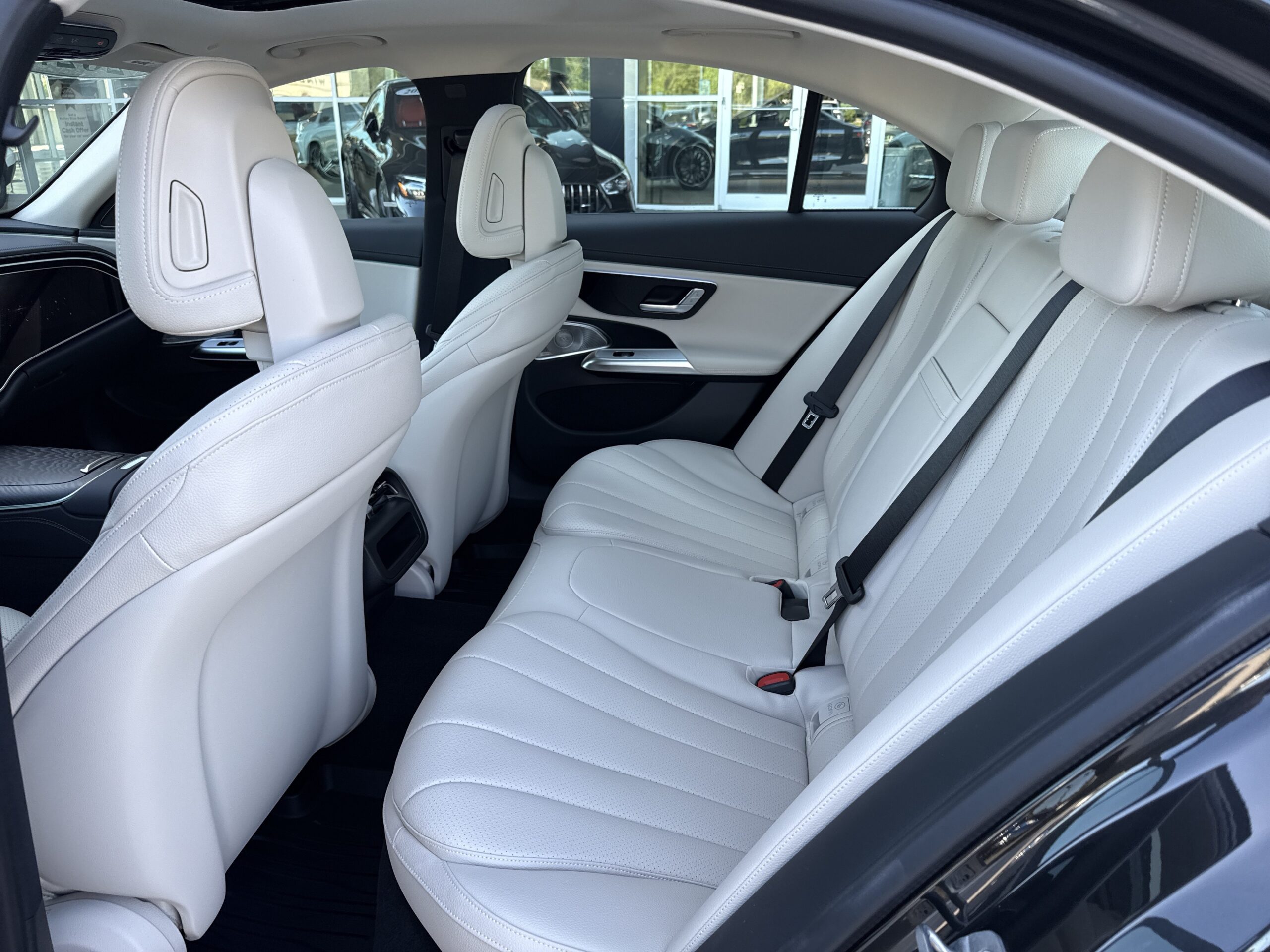 2027 Mercedes-Benz  E 350