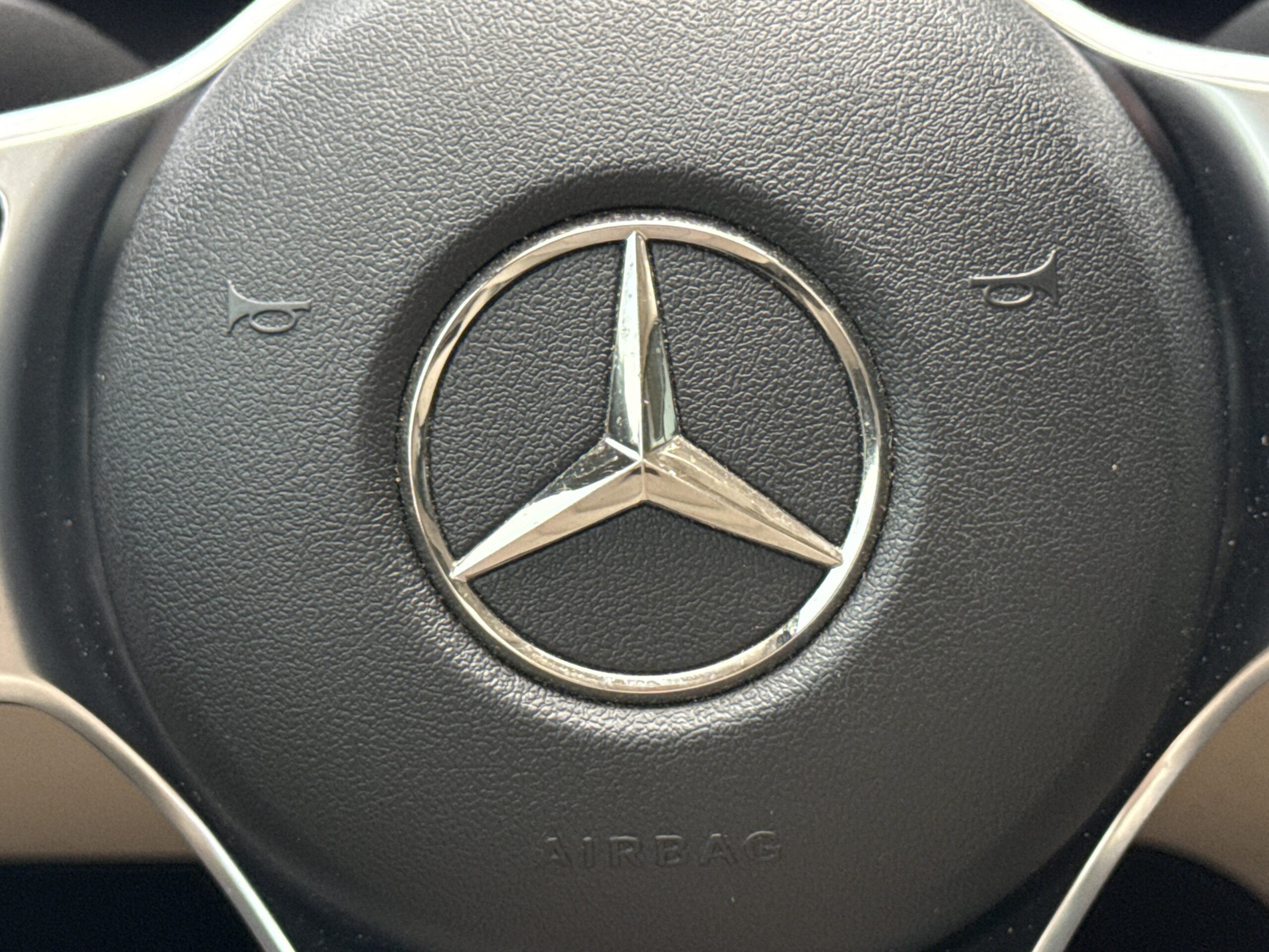 2020 MERCEDES-BENZ