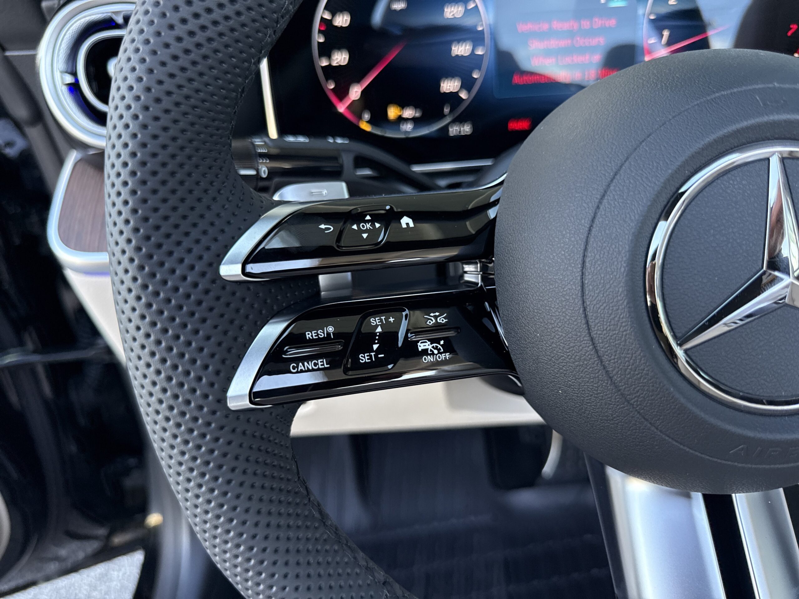 2027 Mercedes-Benz  CLE 300