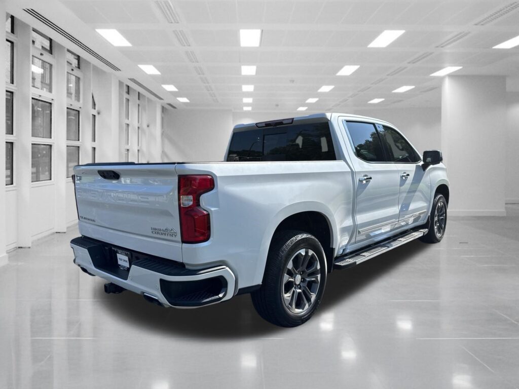 2022 Chevrolet Silverado 1500 High Country