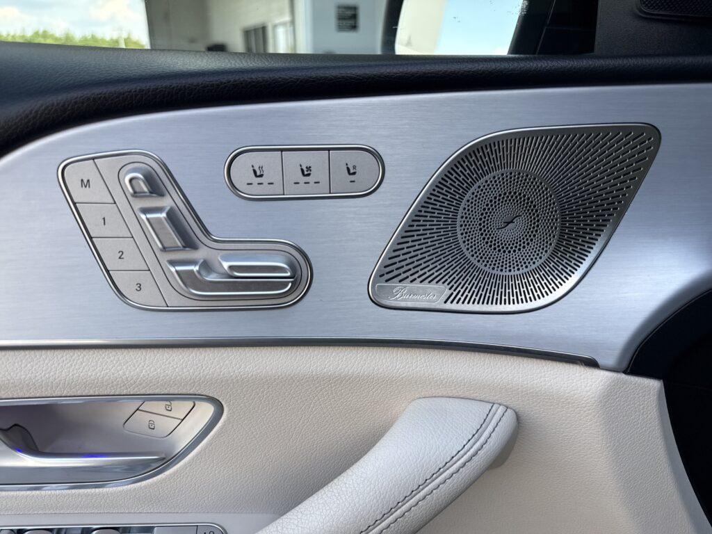 2025 Mercedes-Benz  GLS 450
