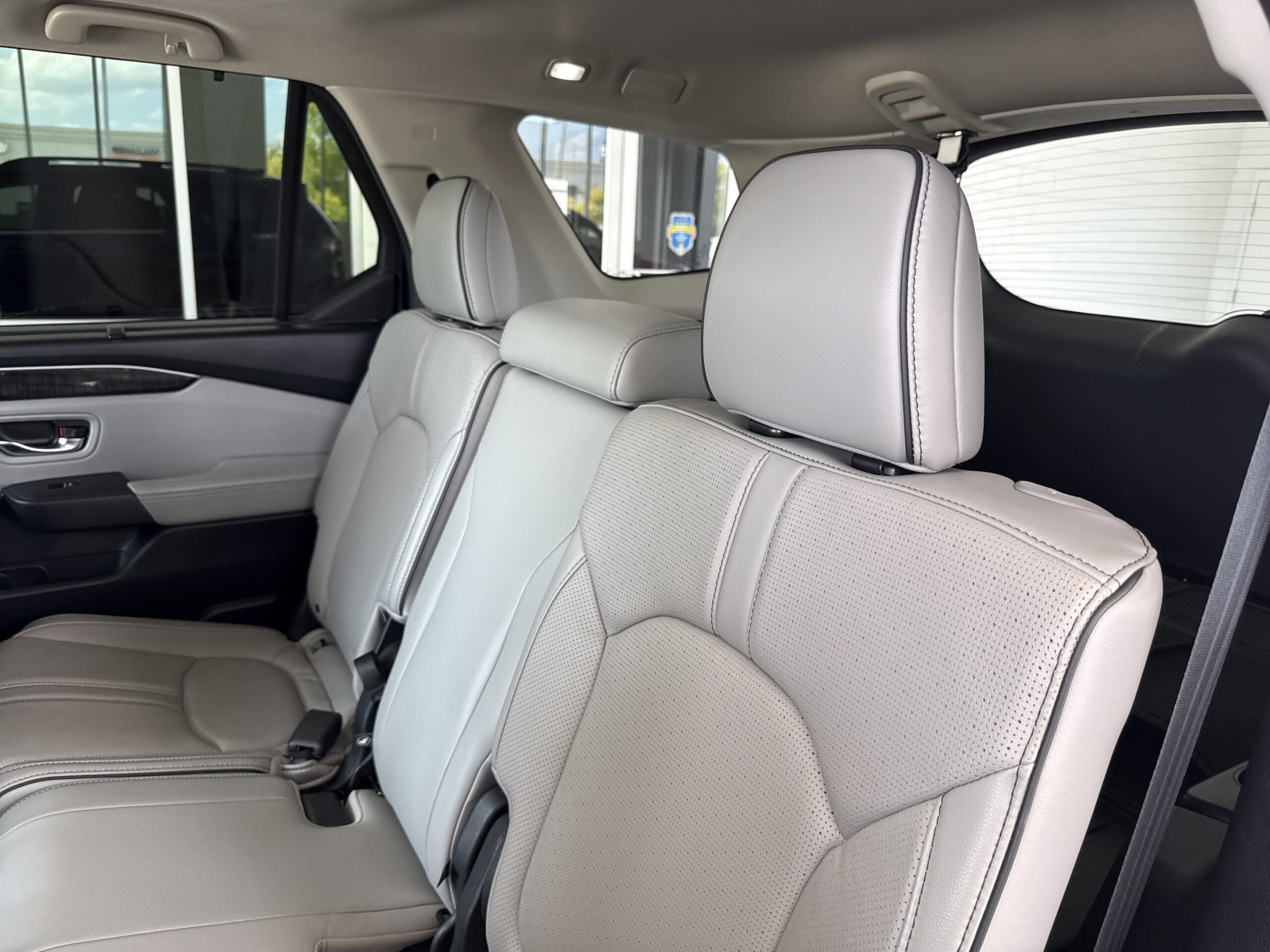 2023 Honda Pilot Elite