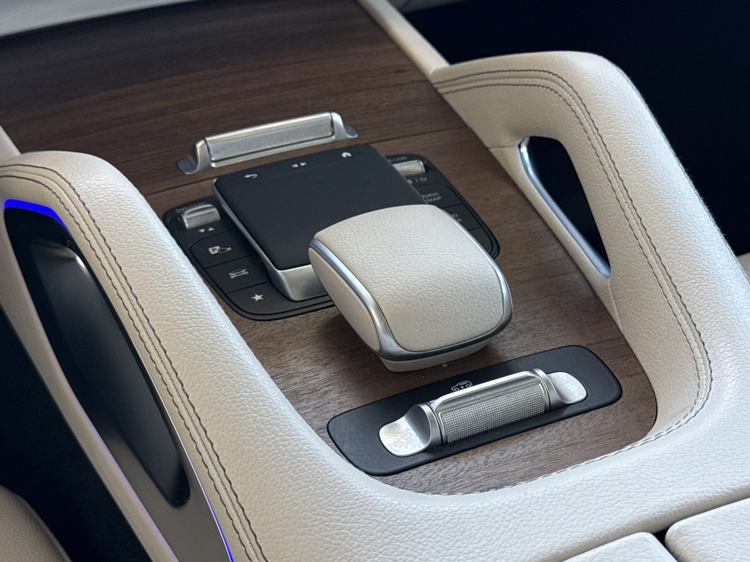 2024 Mercedes-Benz  GLS 450