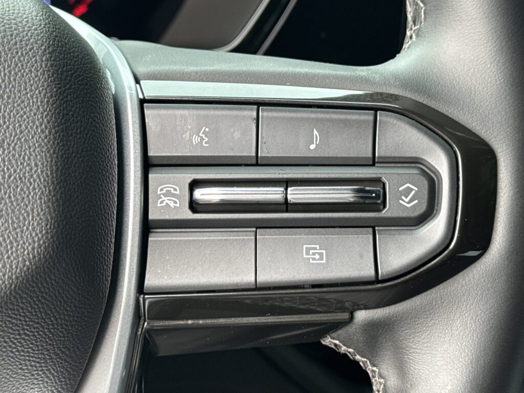2024 Chevrolet Colorado 2WD LT