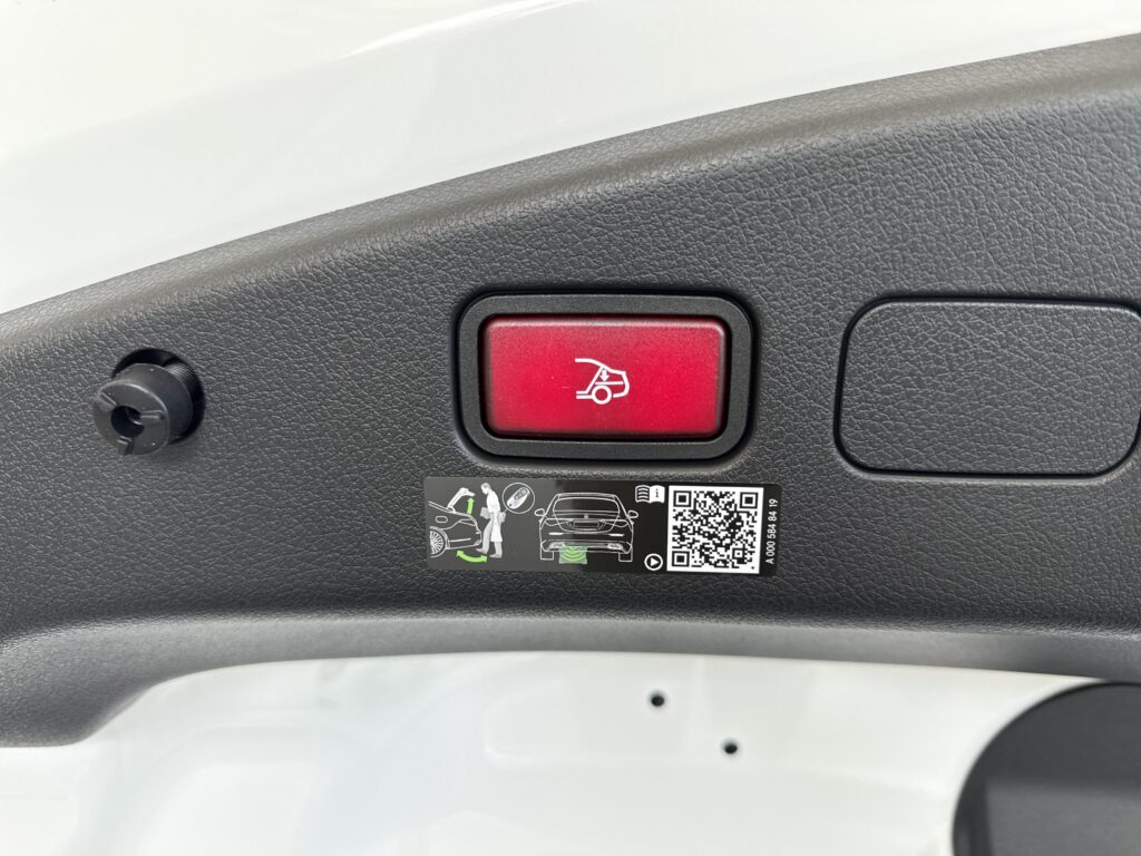 2027 Mercedes-Benz  AMG CLE 53