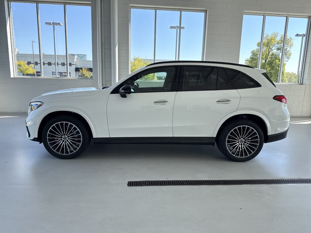 2027 Mercedes-Benz GLC GLC 300
