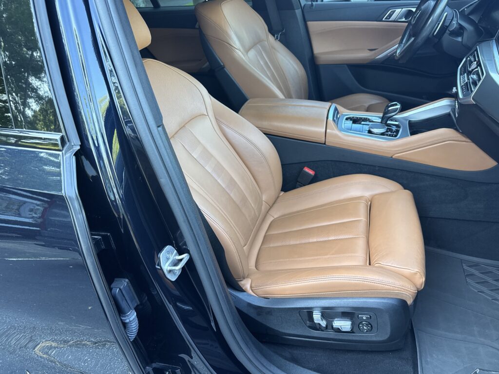 2021 BMW X6 xDrive40i