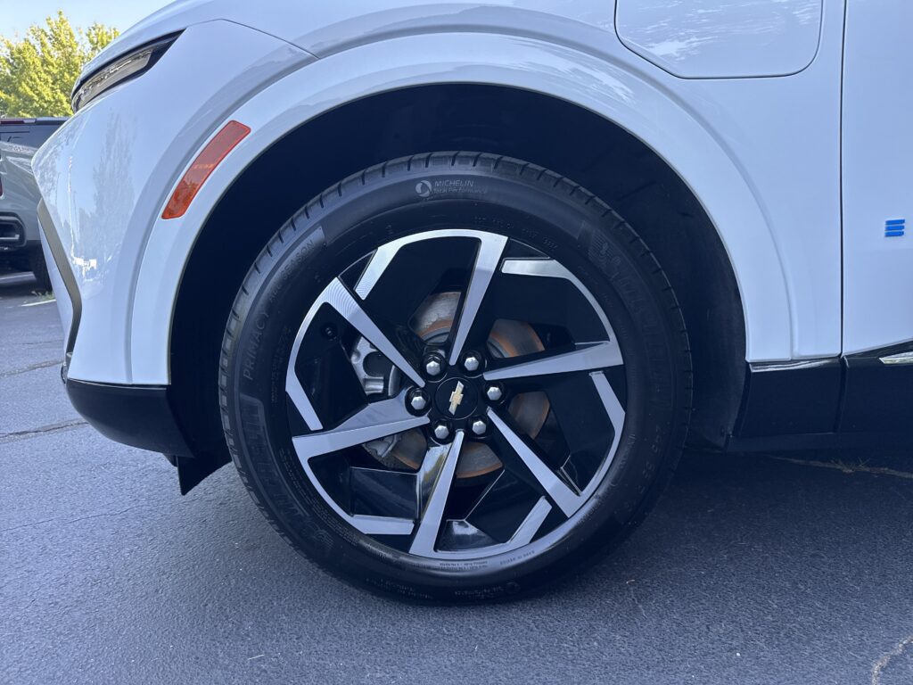 2024 Chevrolet Equinox EV LT