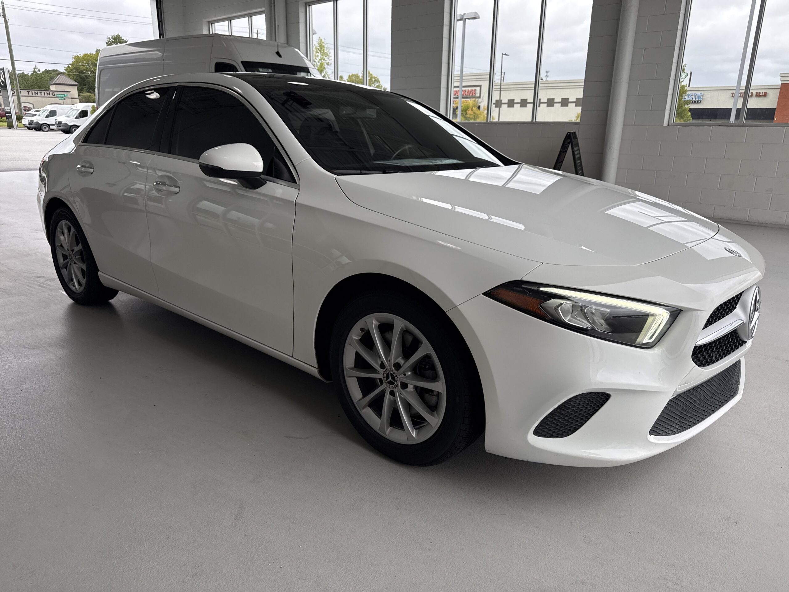 2021 Mercedes-Benz  A 220