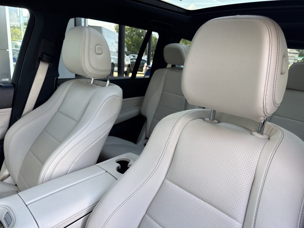 2025 Mercedes-Benz  GLS 450