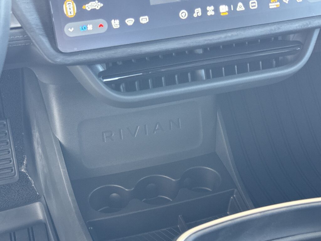 2025 Rivian R1T Adventure