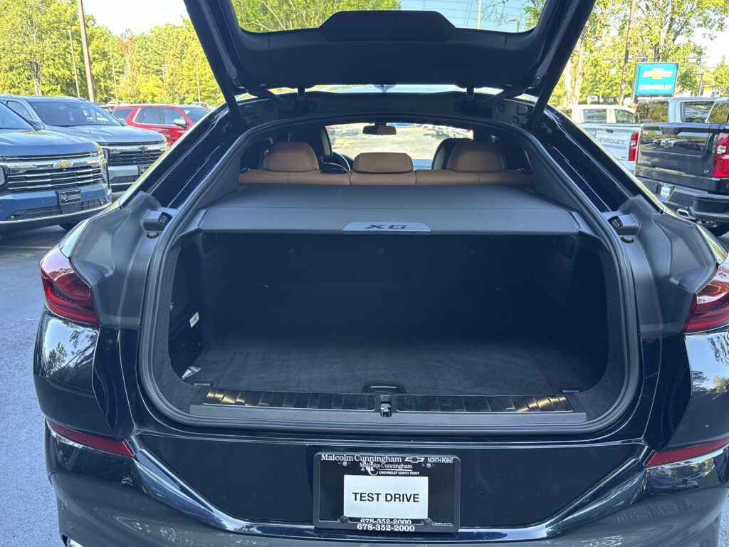 2021 BMW X6 xDrive40i