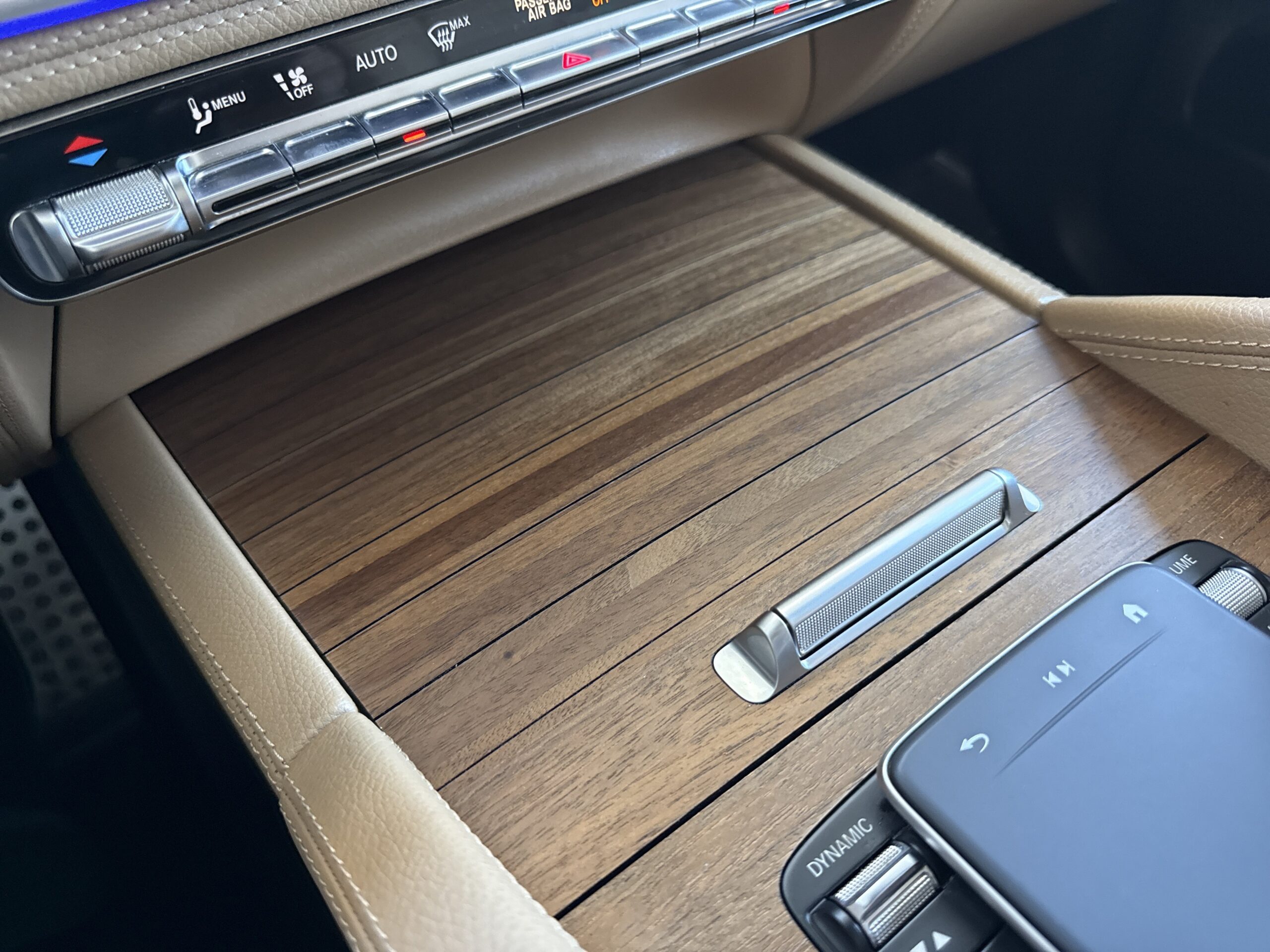 2024 Mercedes-Benz  GLS 450