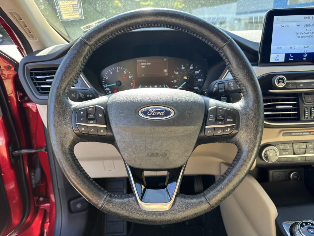 2020 Ford Escape SEL