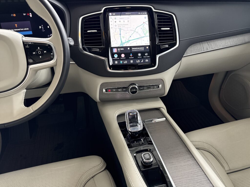 2025 Volvo XC90 Ultra