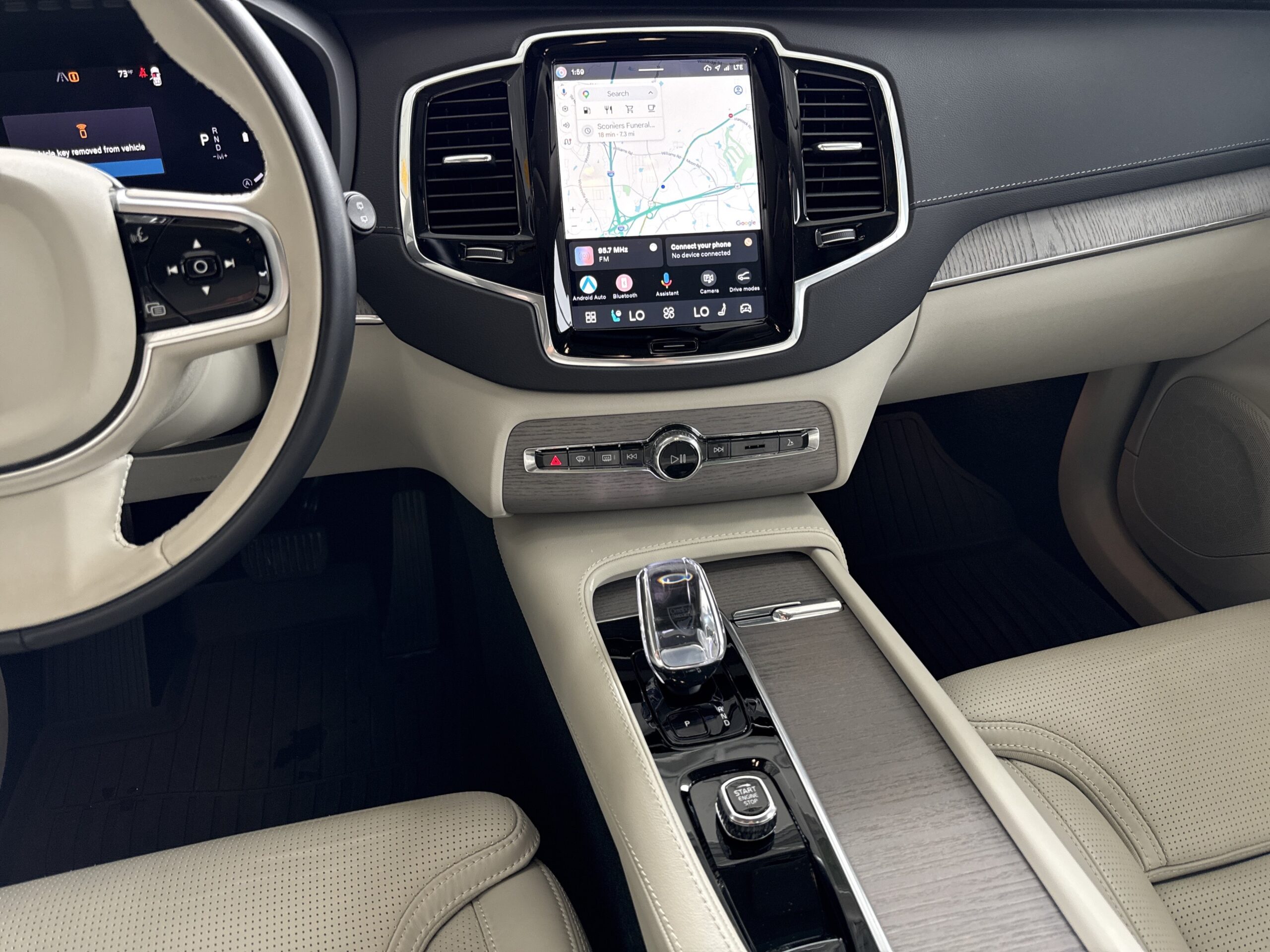 2025 Volvo XC90 Ultra