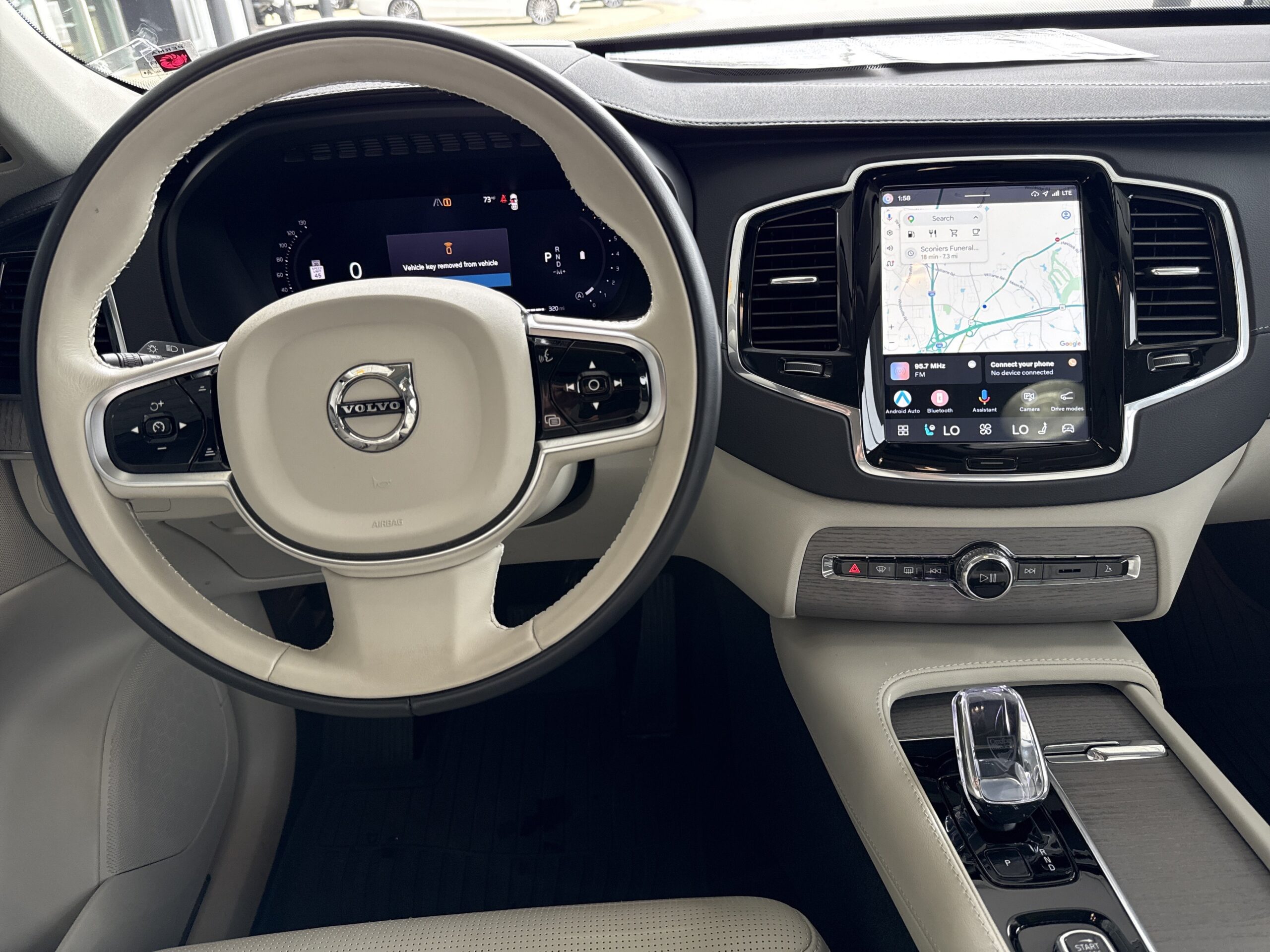 2025 Volvo XC90 Ultra