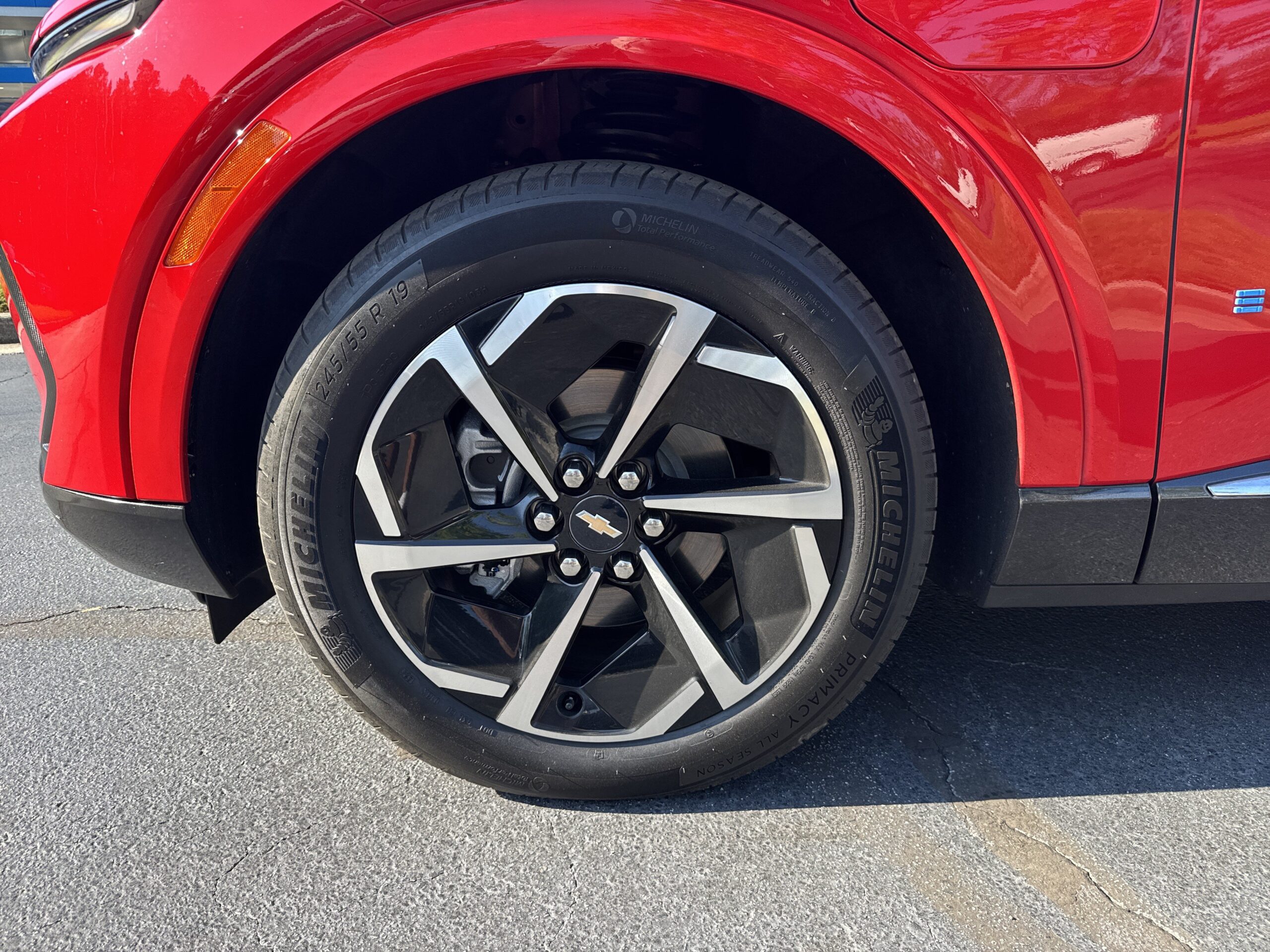2024 Chevrolet Equinox EV LT