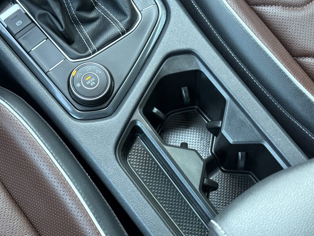 2024 Volkswagen Tiguan SEL R-Line
