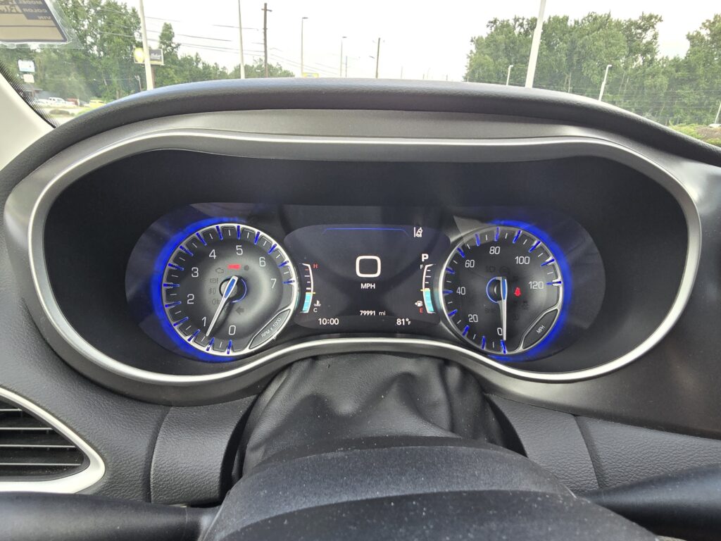 2023 Chrysler Pacifica Touring L