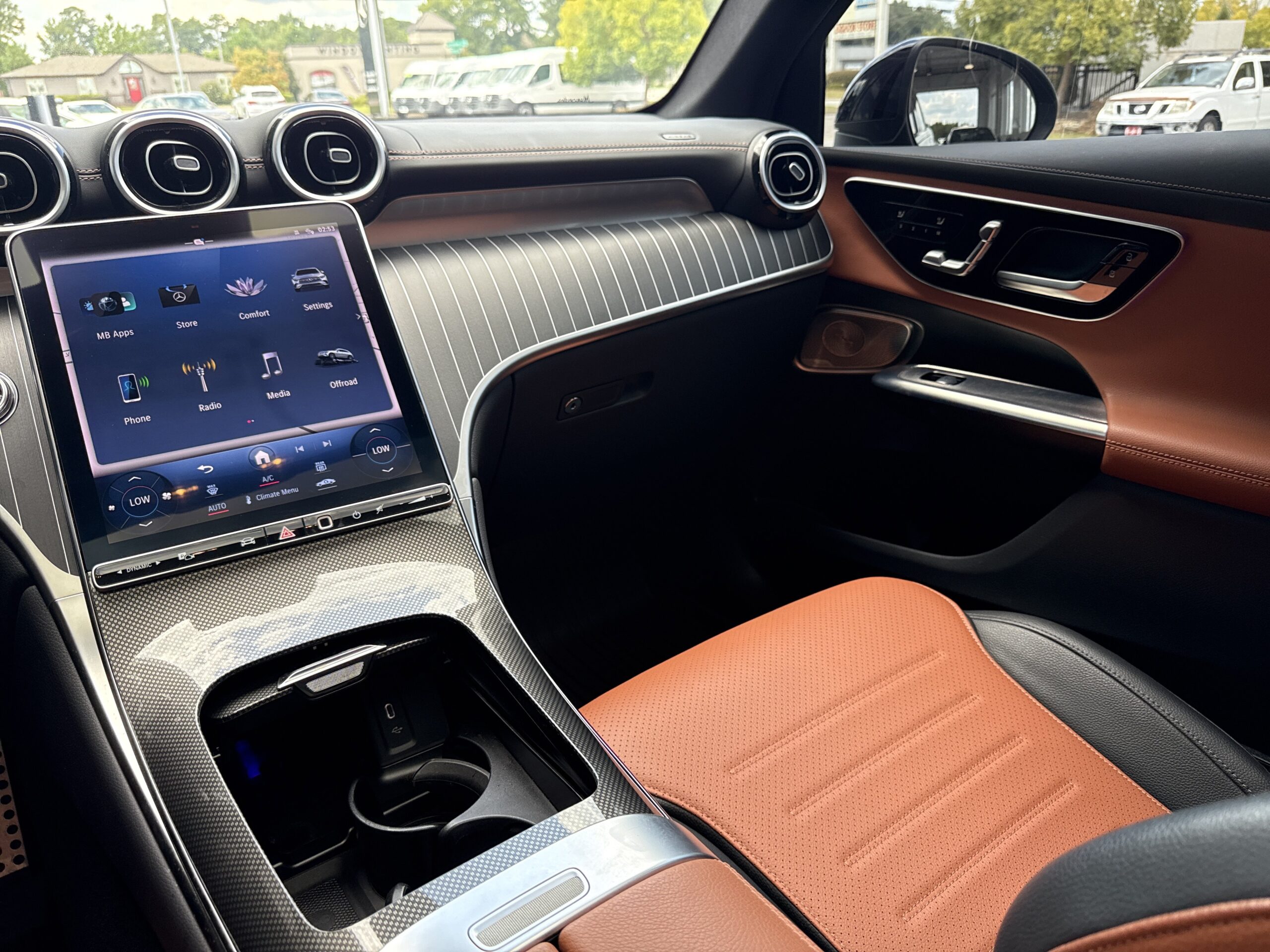 2024 Mercedes-Benz  GLC 300