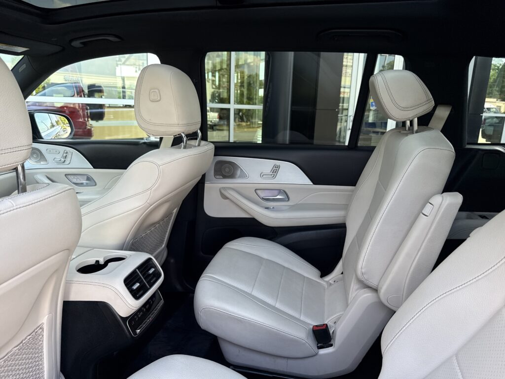 2025 Mercedes-Benz  GLS 450