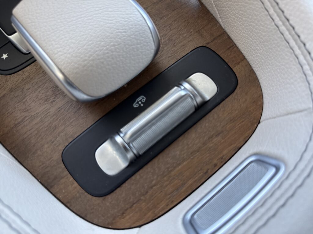 2024 Mercedes-Benz  GLS 450
