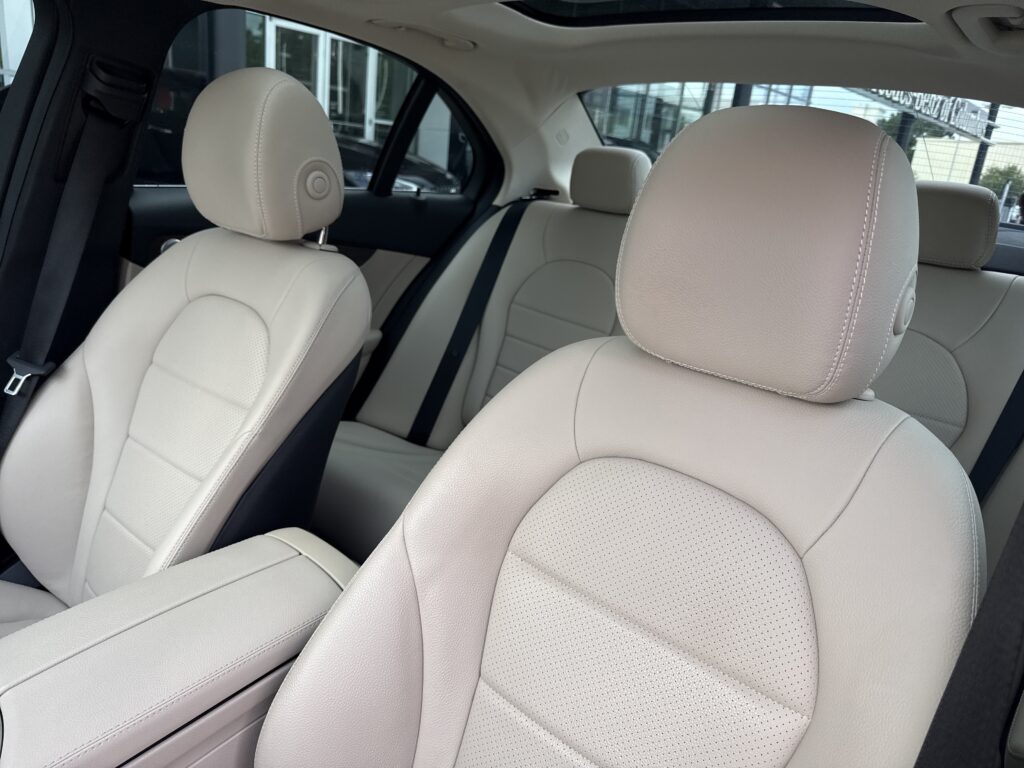 2020 MERCEDES-BENZ