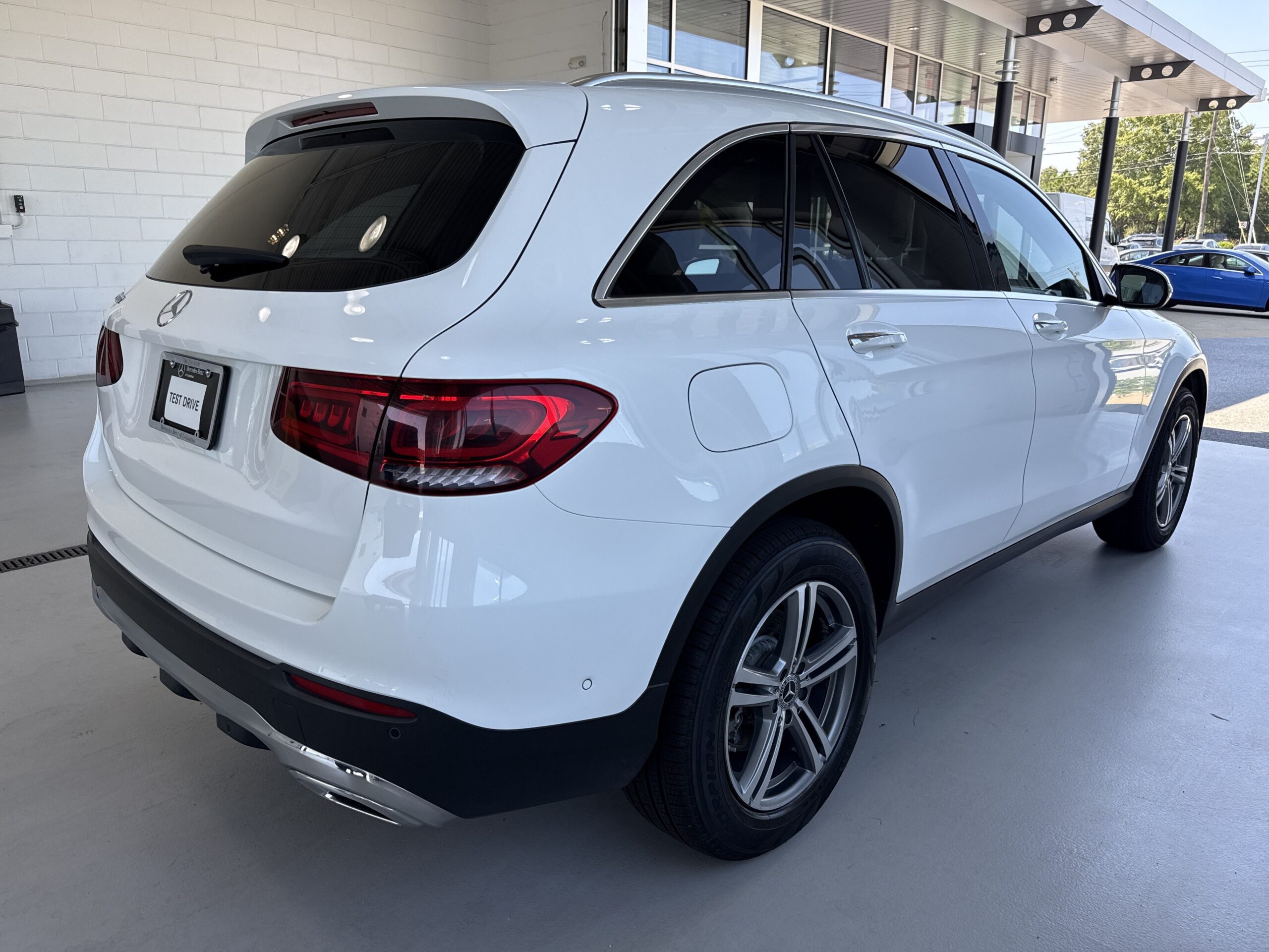 2022 Mercedes-Benz  GLC 300