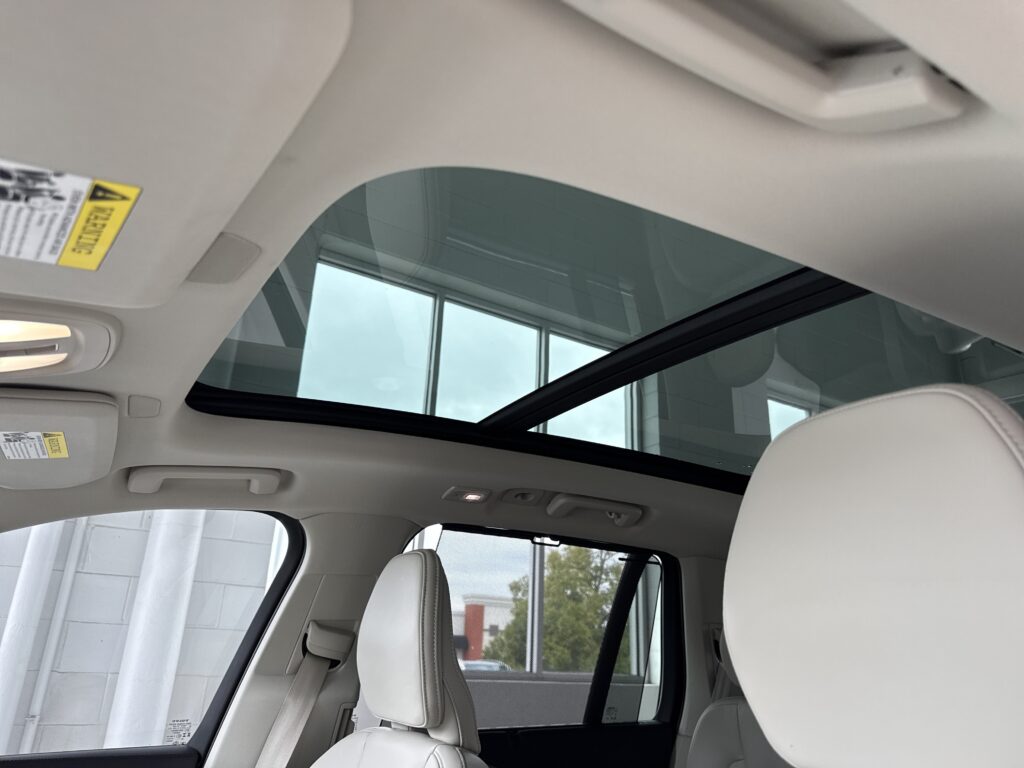 2025 Volvo XC90 Ultra