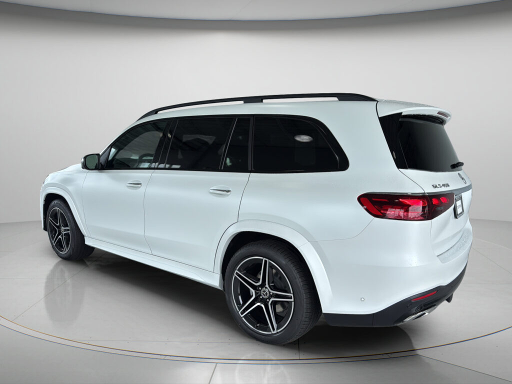 2026 Mercedes-Benz  GLS 450