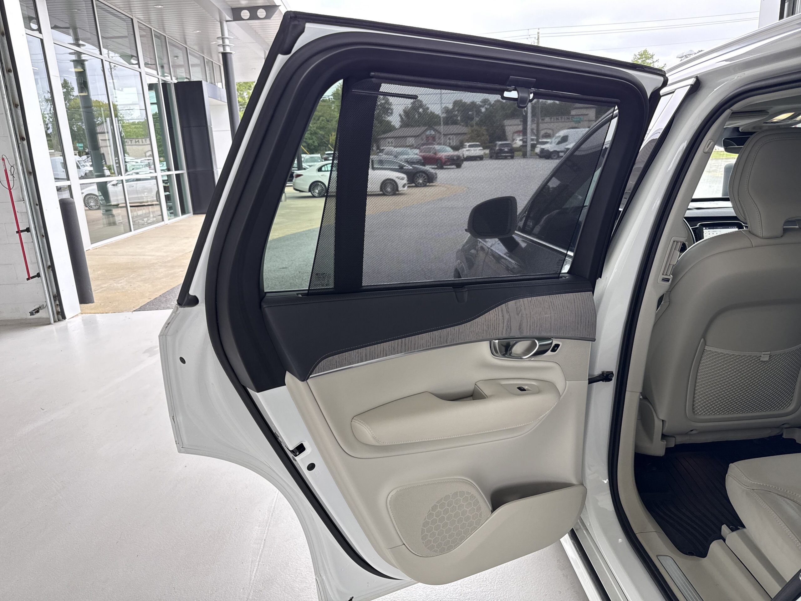 2025 Volvo XC90 Ultra