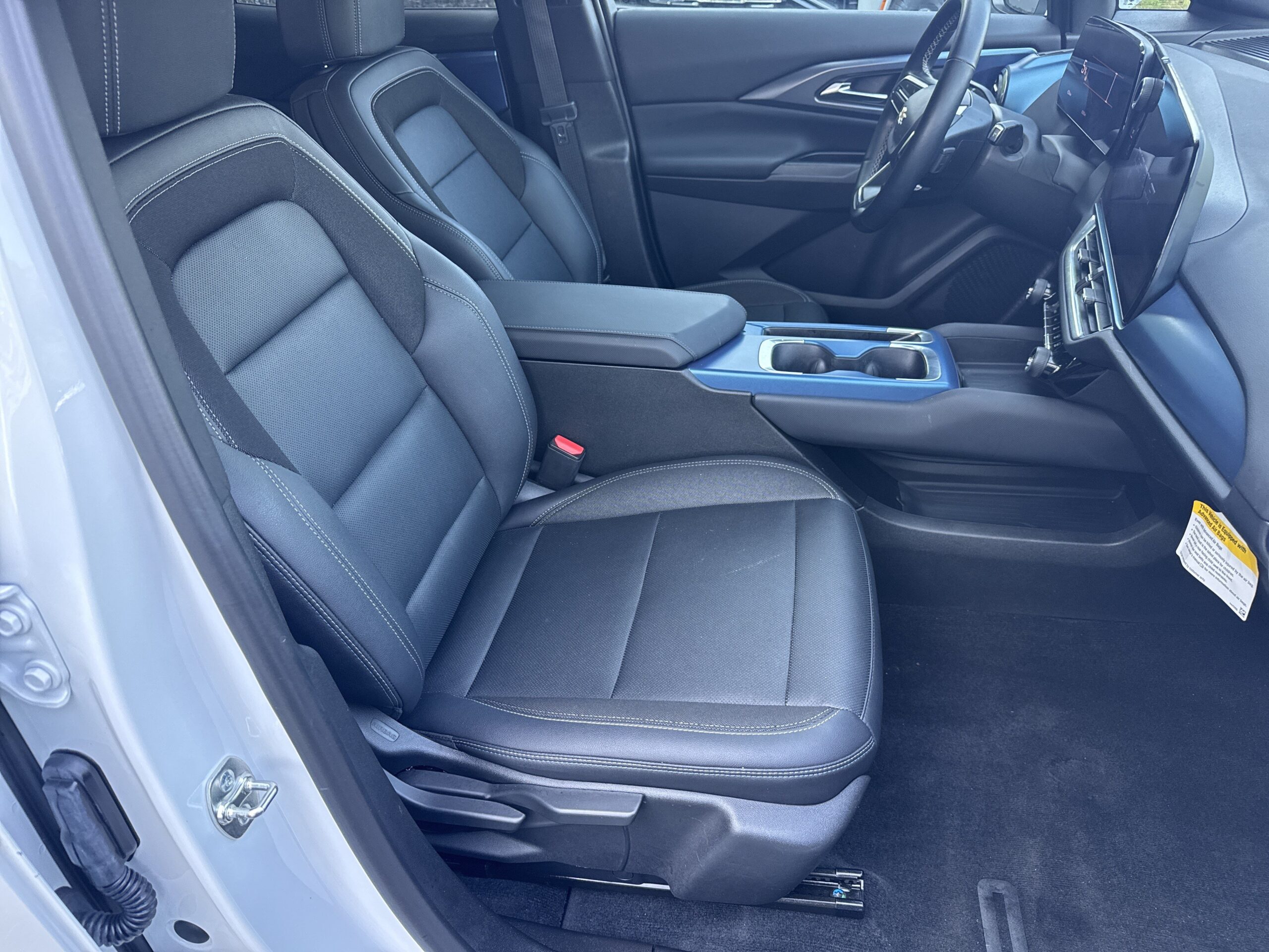 2024 Chevrolet Equinox EV LT