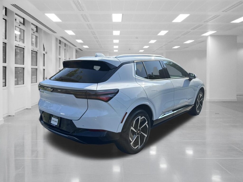 2024 Chevrolet Equinox EV LT
