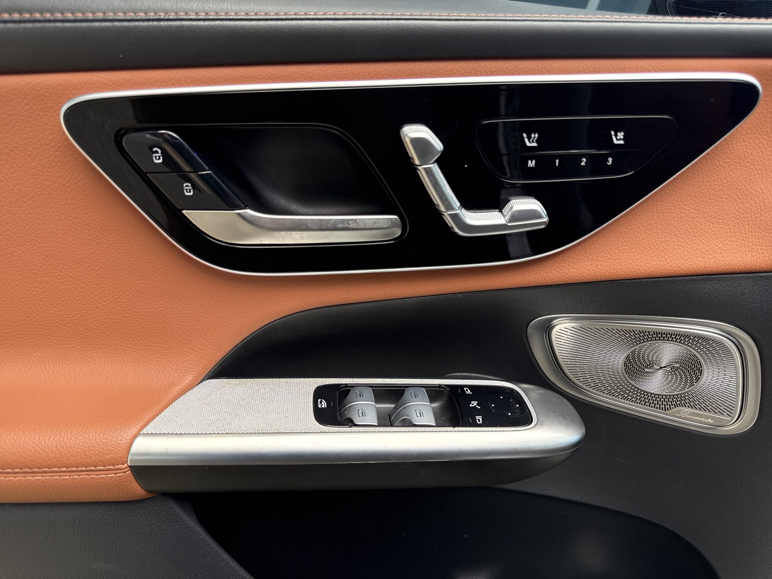 2024 Mercedes-Benz  GLC 300