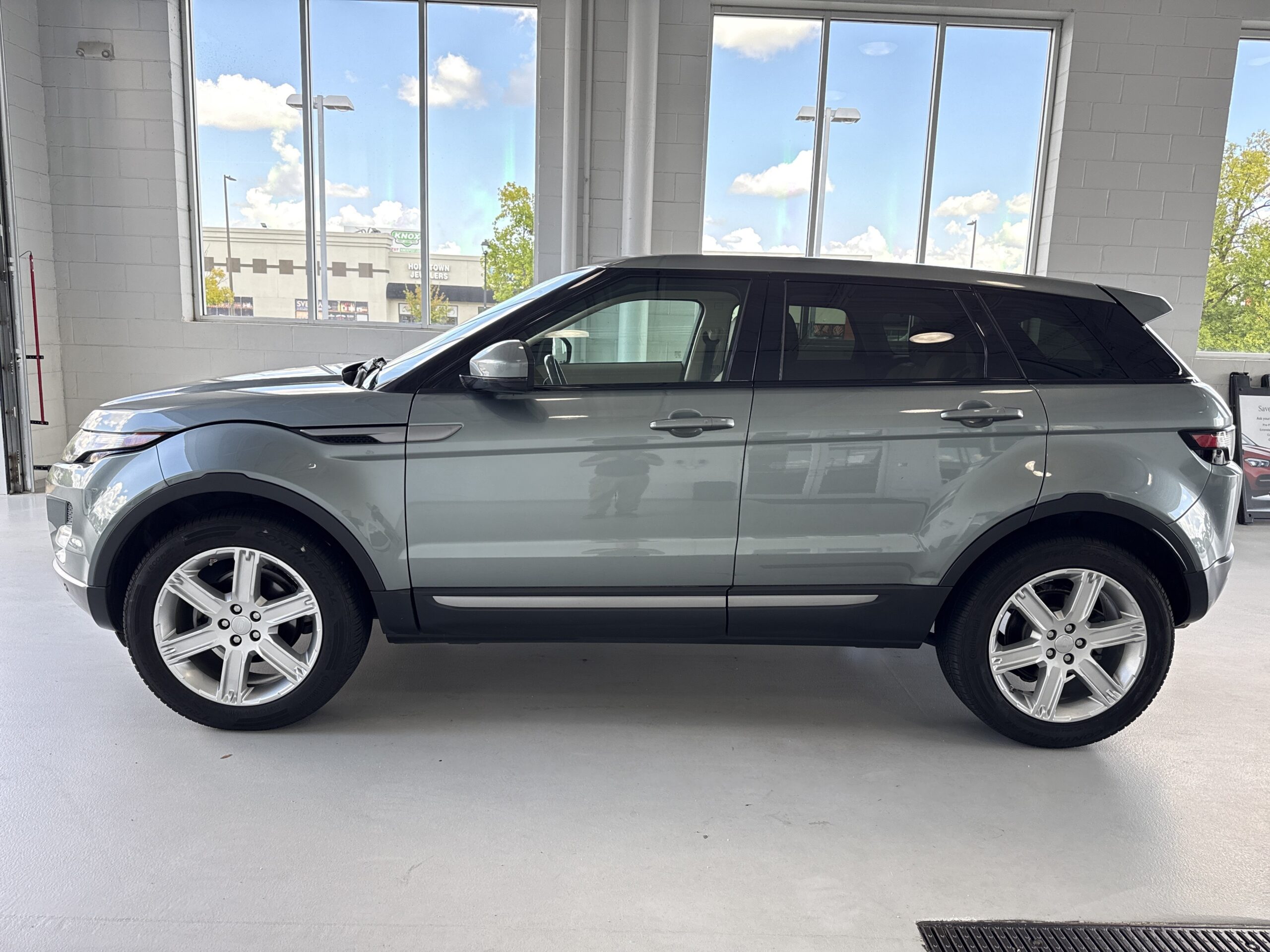 2015 Land Rover Range Rover Evoque Pure Plus