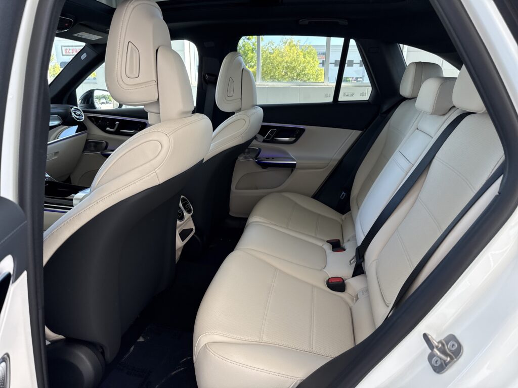 2027 Mercedes-Benz GLC GLC 300