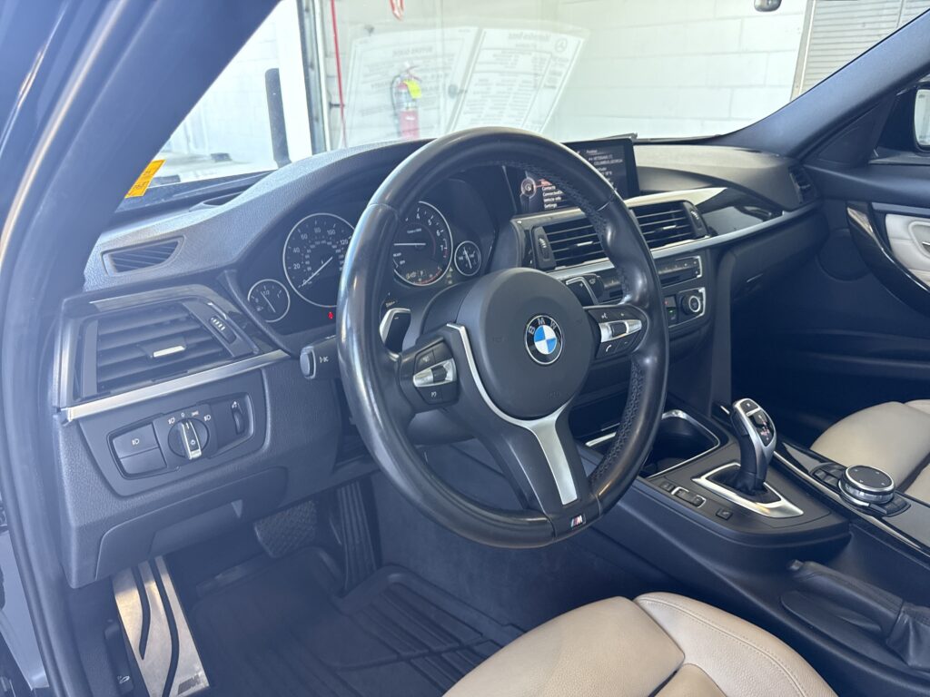 2015 BMW  335i