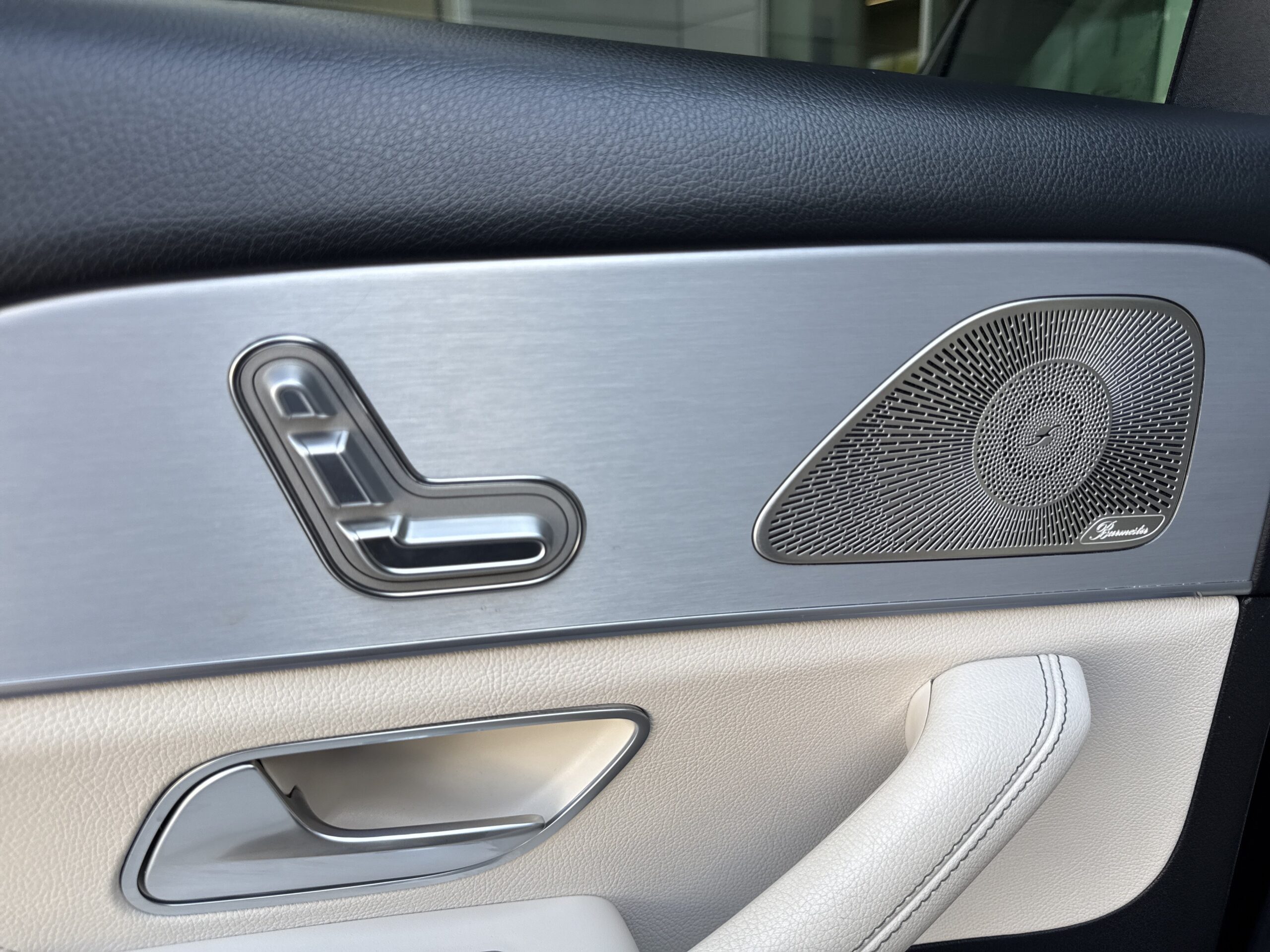 2025 Mercedes-Benz  GLS 450