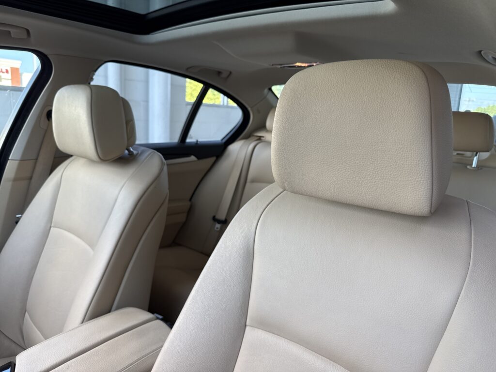 2013 BMW  528i