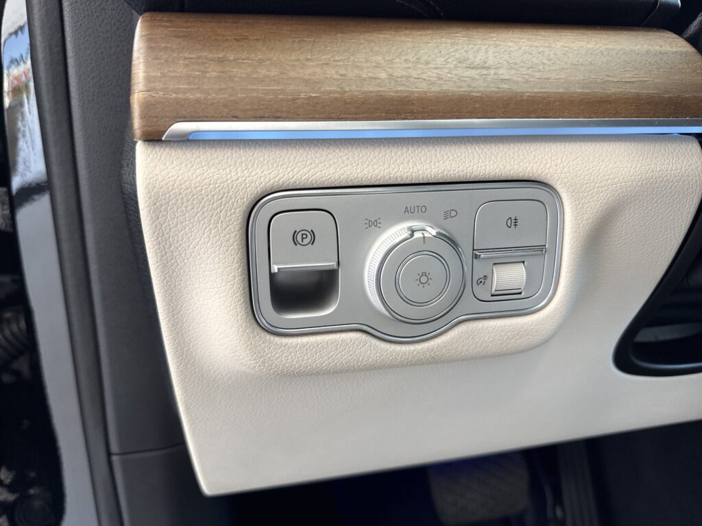 2024 Mercedes-Benz  GLS 450