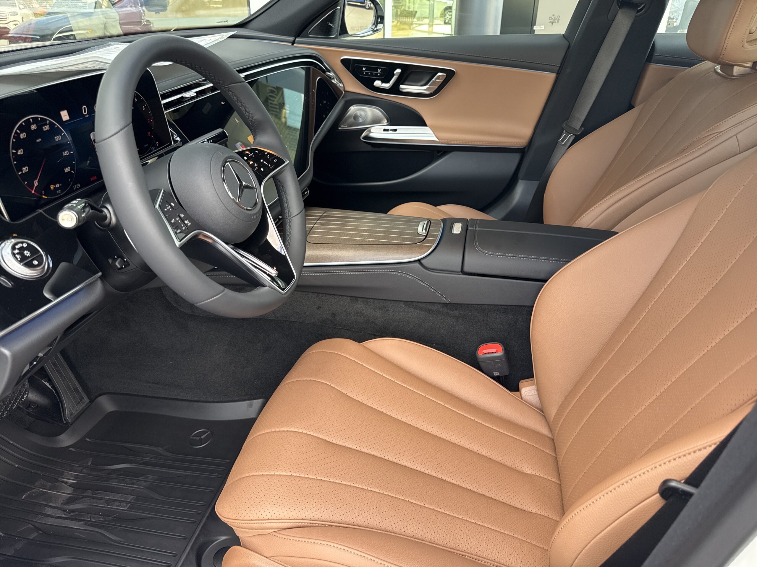 2027 Mercedes-Benz  E 350