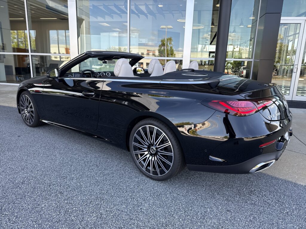 2027 Mercedes-Benz  CLE 300