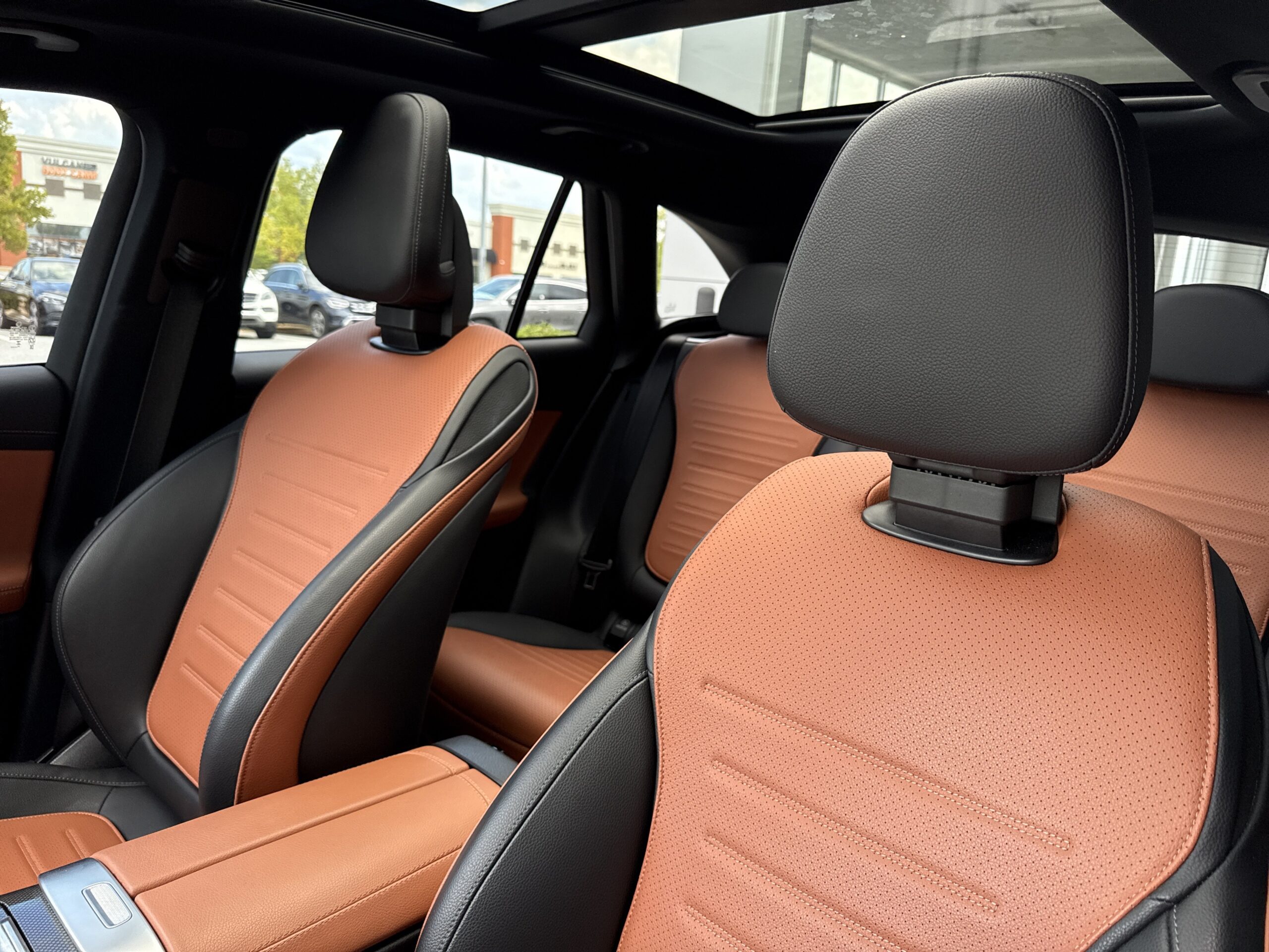 2024 Mercedes-Benz  GLC 300