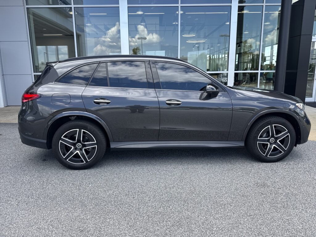 2024 Mercedes-Benz  GLC 300