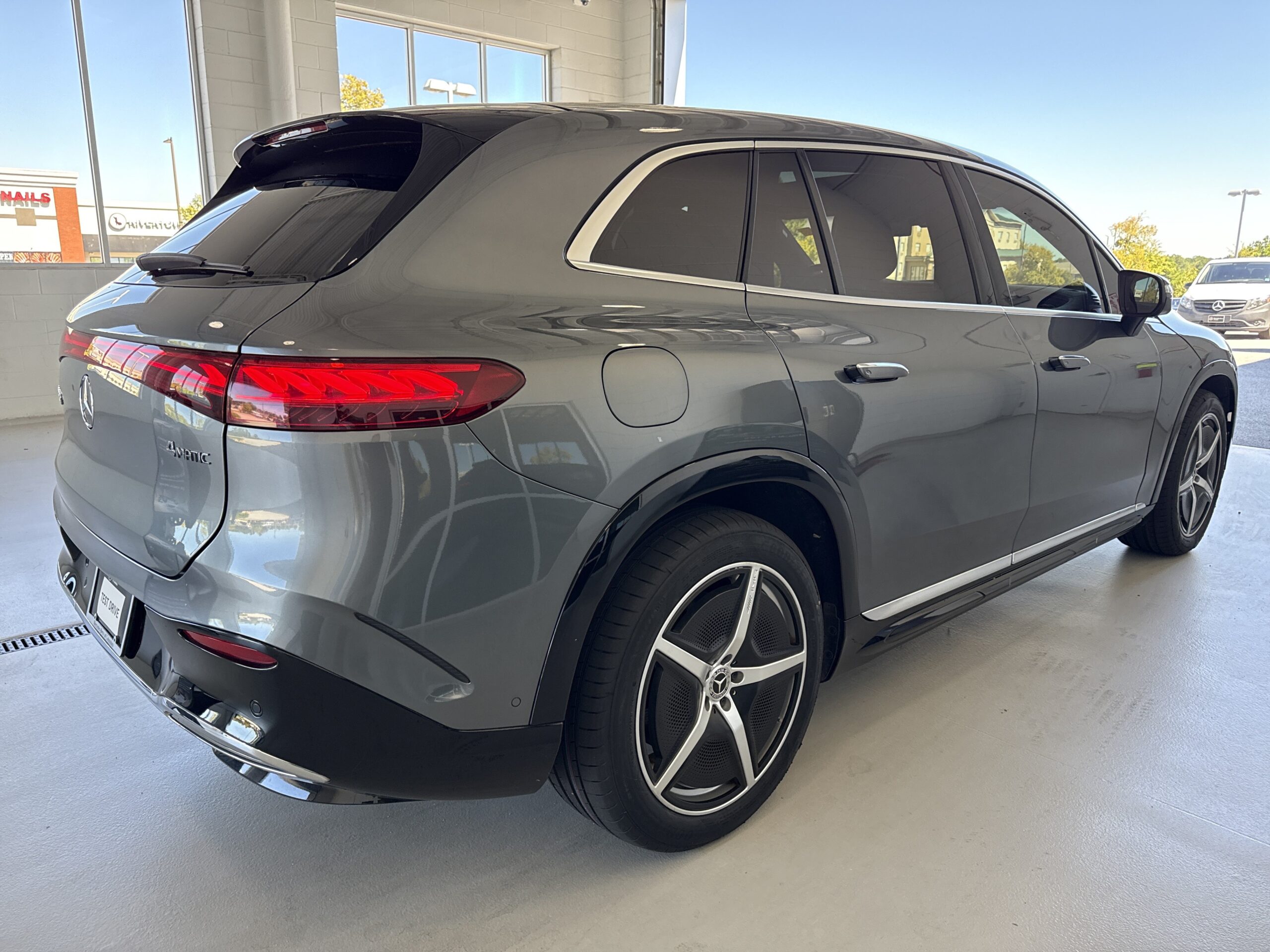 2023 Mercedes-Benz  EQS 580